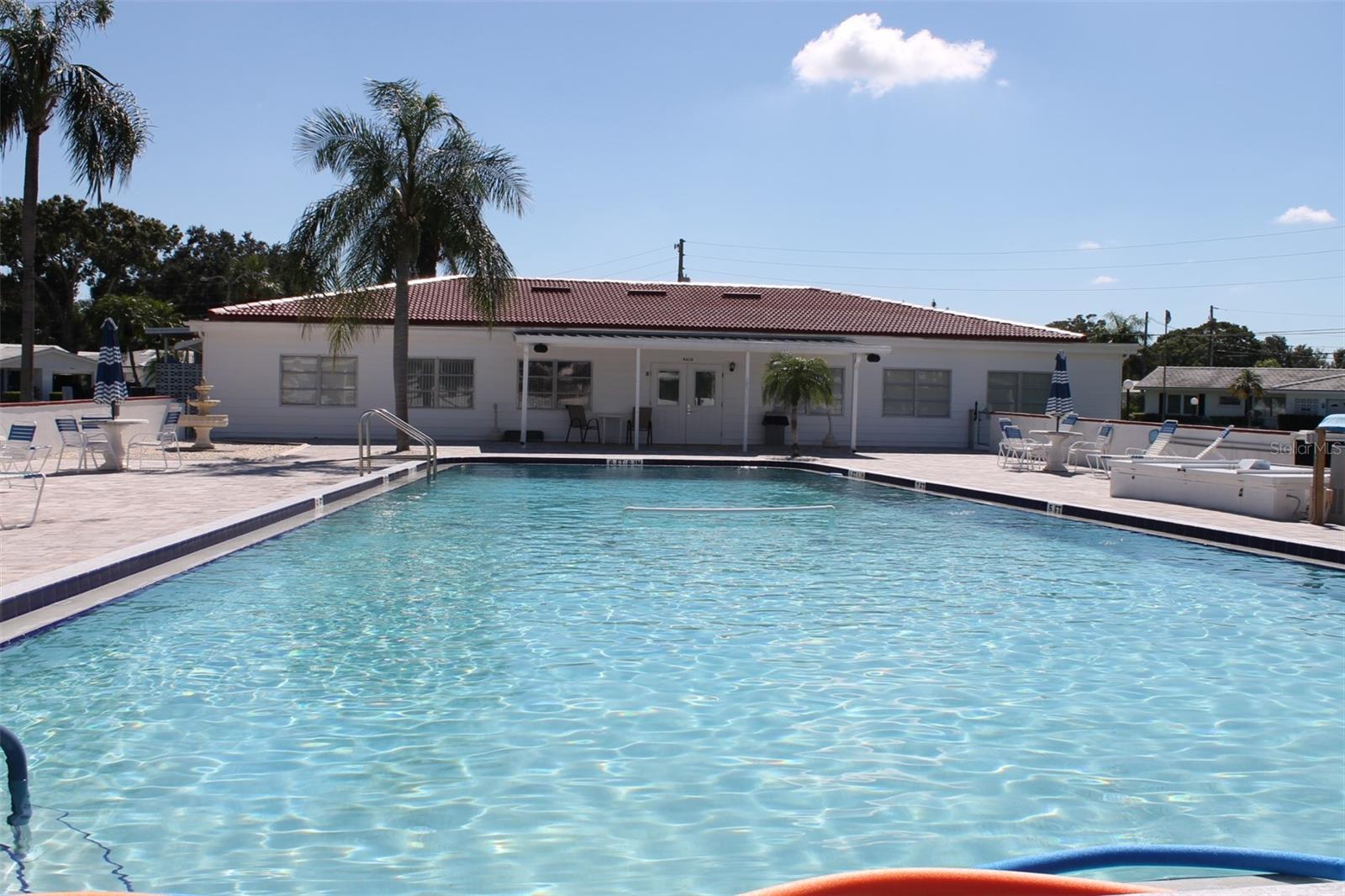 Image 44 of 50 For 9665 Mainlands Boulevard W