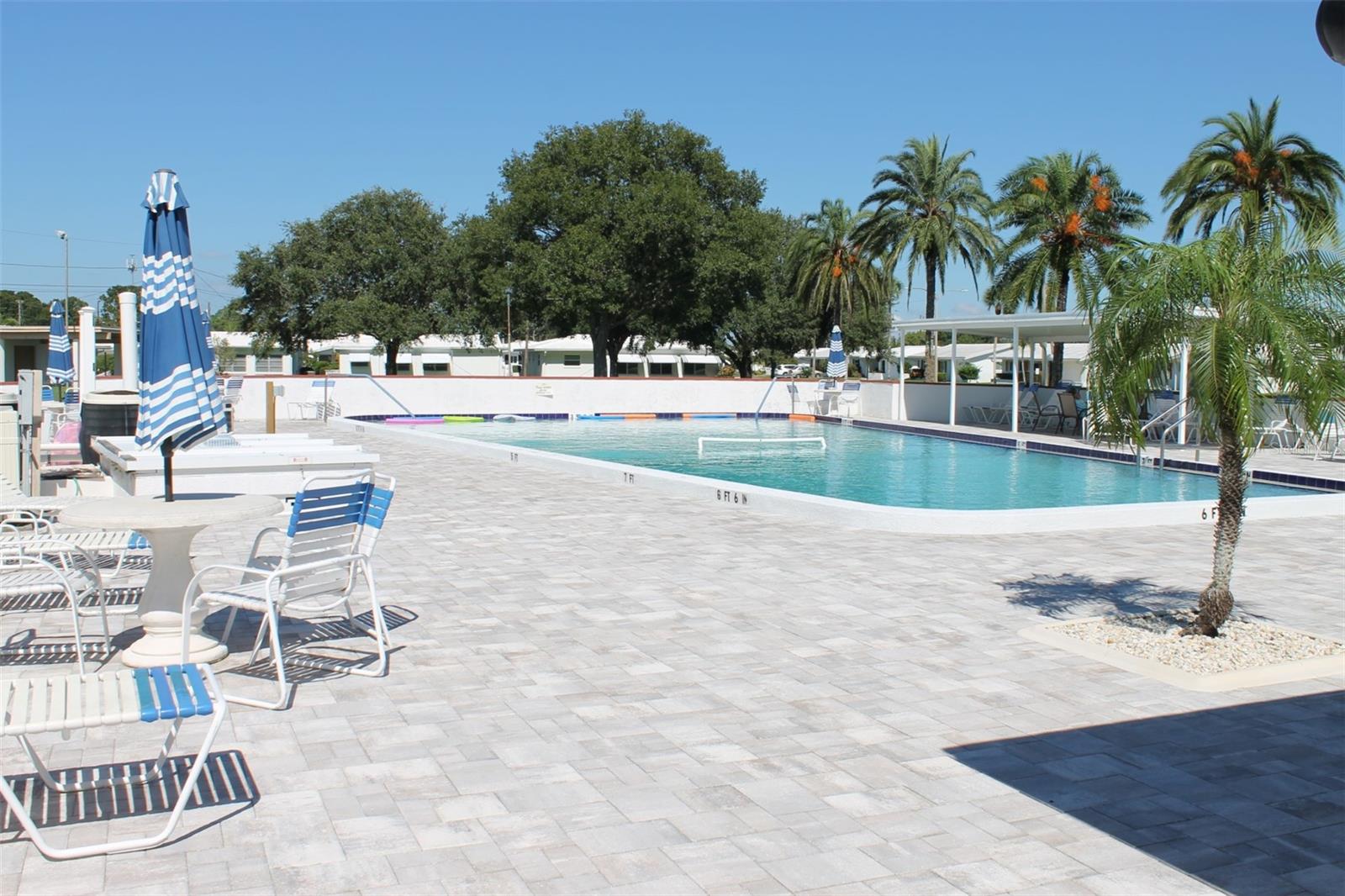Image 45 of 50 For 9665 Mainlands Boulevard W