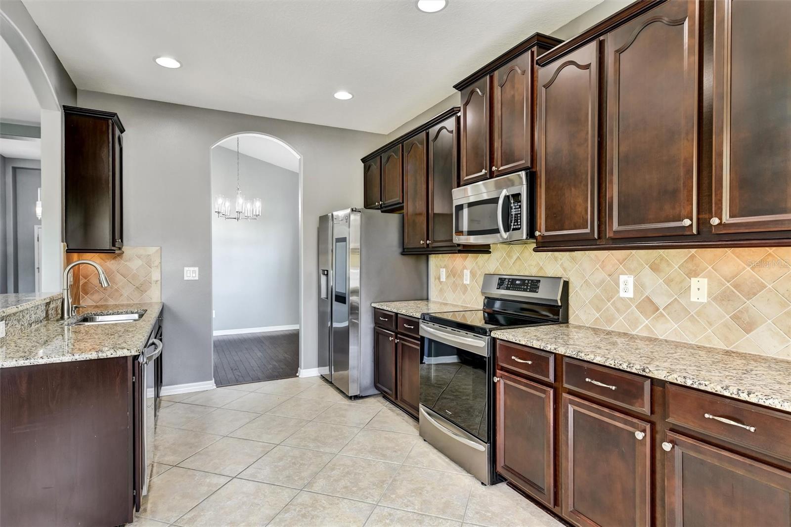 Image 13 of 50 For 7514 Forest Mere Drive