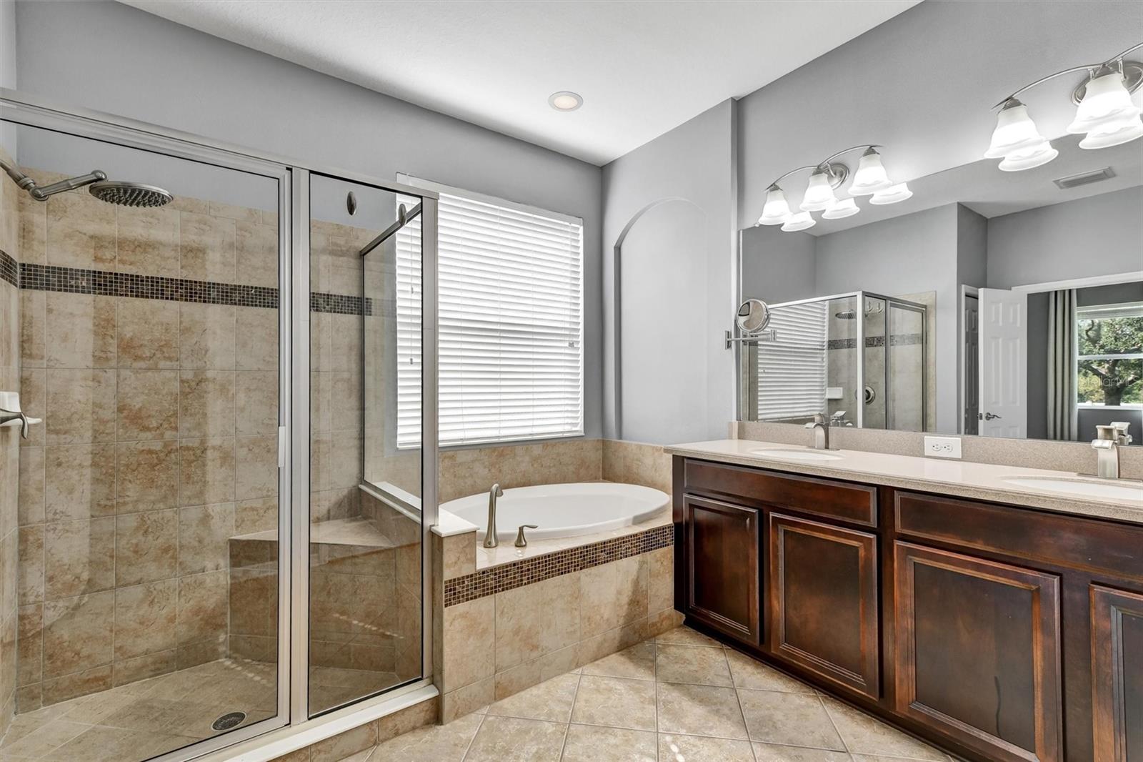 Image 17 of 50 For 7514 Forest Mere Drive