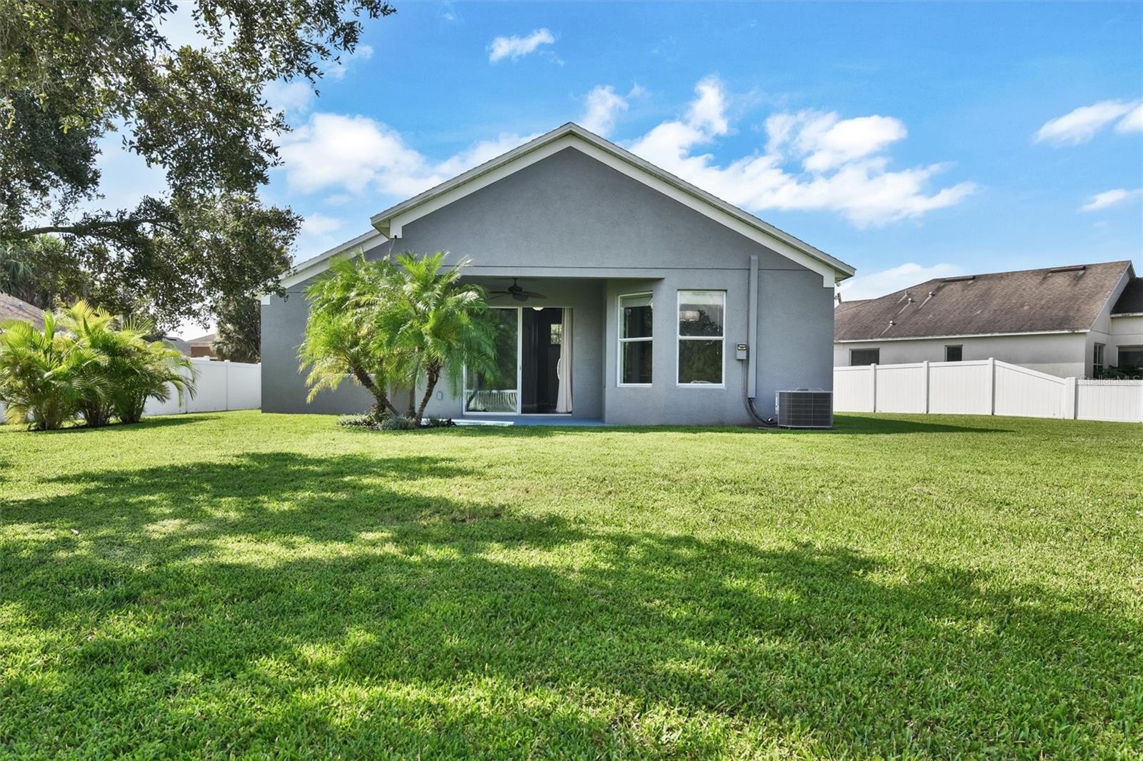 Image 32 of 50 For 7514 Forest Mere Drive