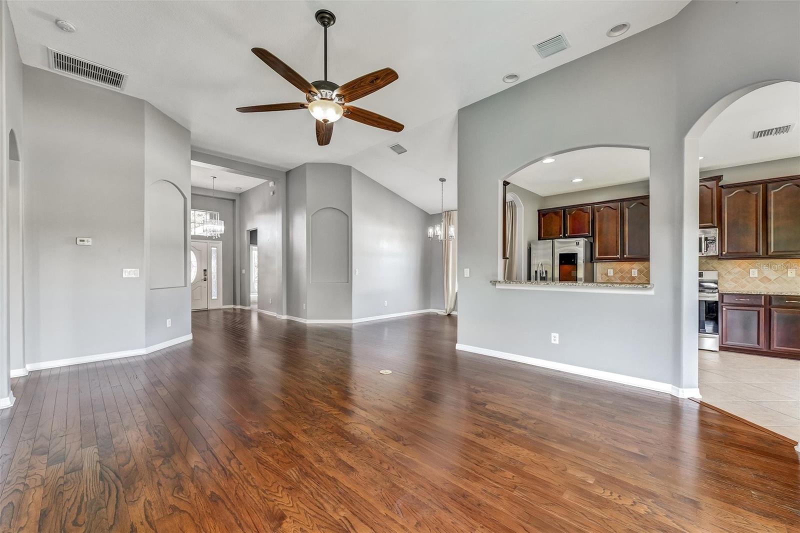 Image 9 of 50 For 7514 Forest Mere Drive