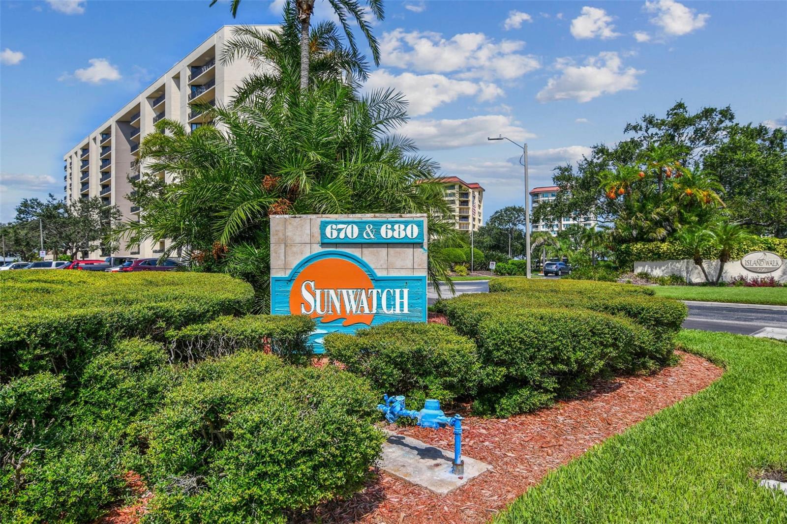 Image 43 of 69 For 670 Island Way 602