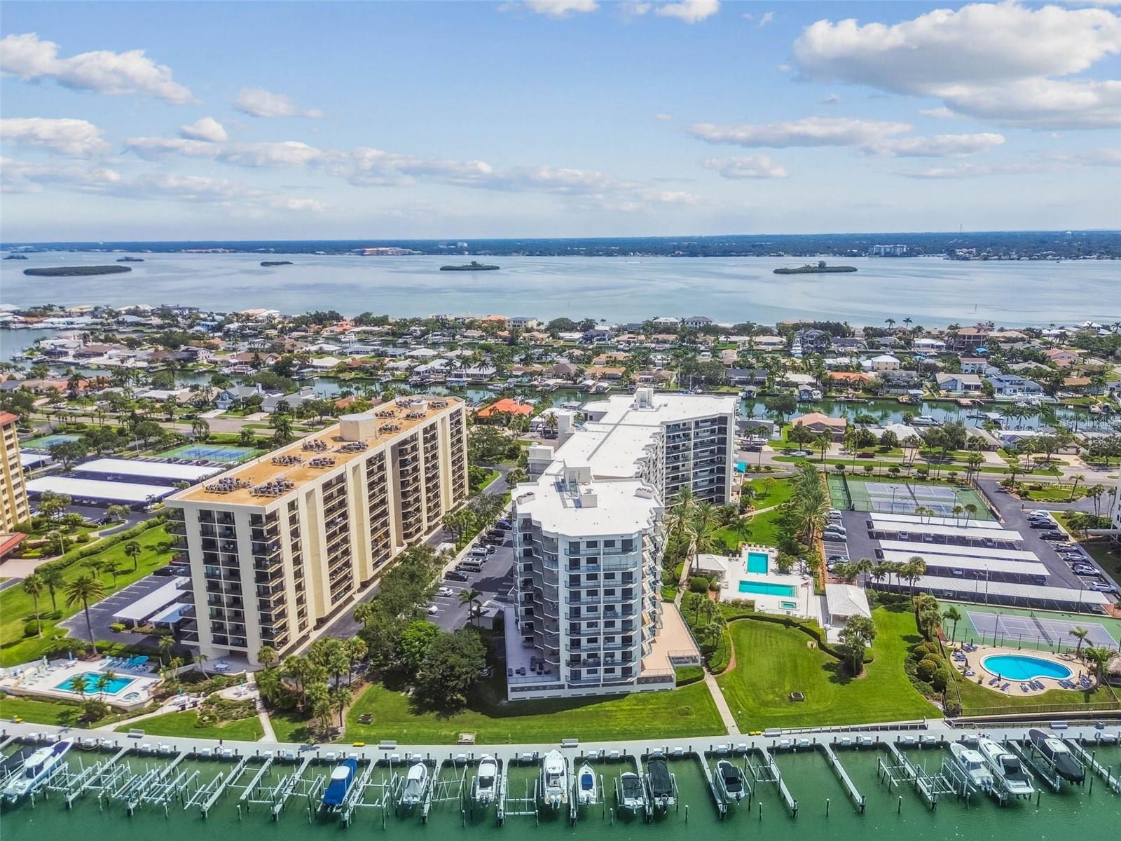 Image 57 of 69 For 670 Island Way 602