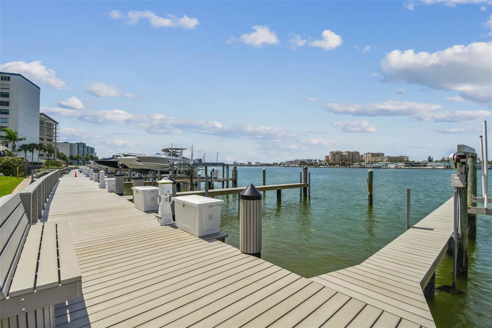 Image 68 of 69 For 670 Island Way 602