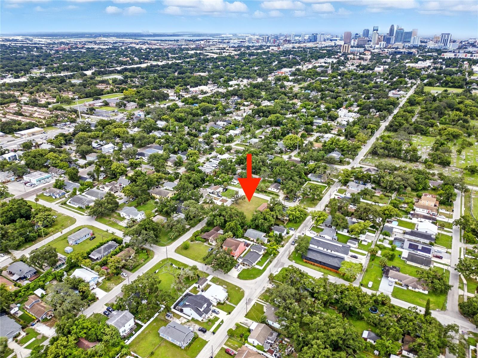 Listing photo id 21 for 301 Kentucky Avenue