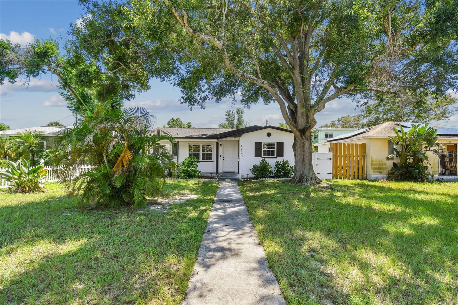 Image 2 of 37 For 4728 9th Avenue N