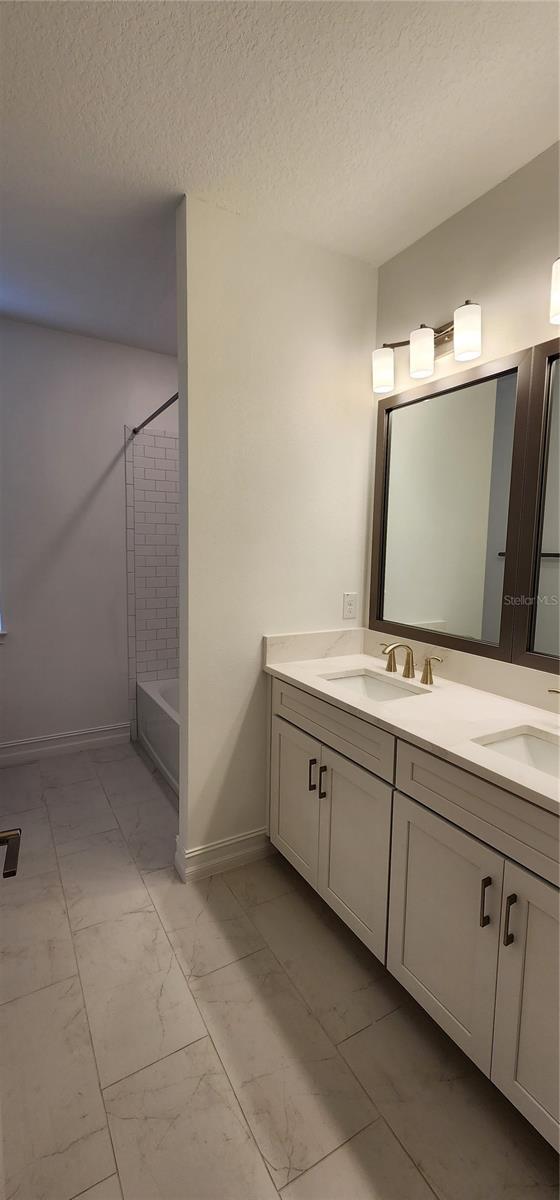 Image 40 of 75 For 29868 Picana Lane