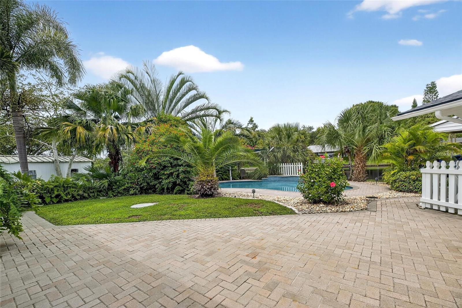 Image 54 of 89 For 9308 River Cove Drive
