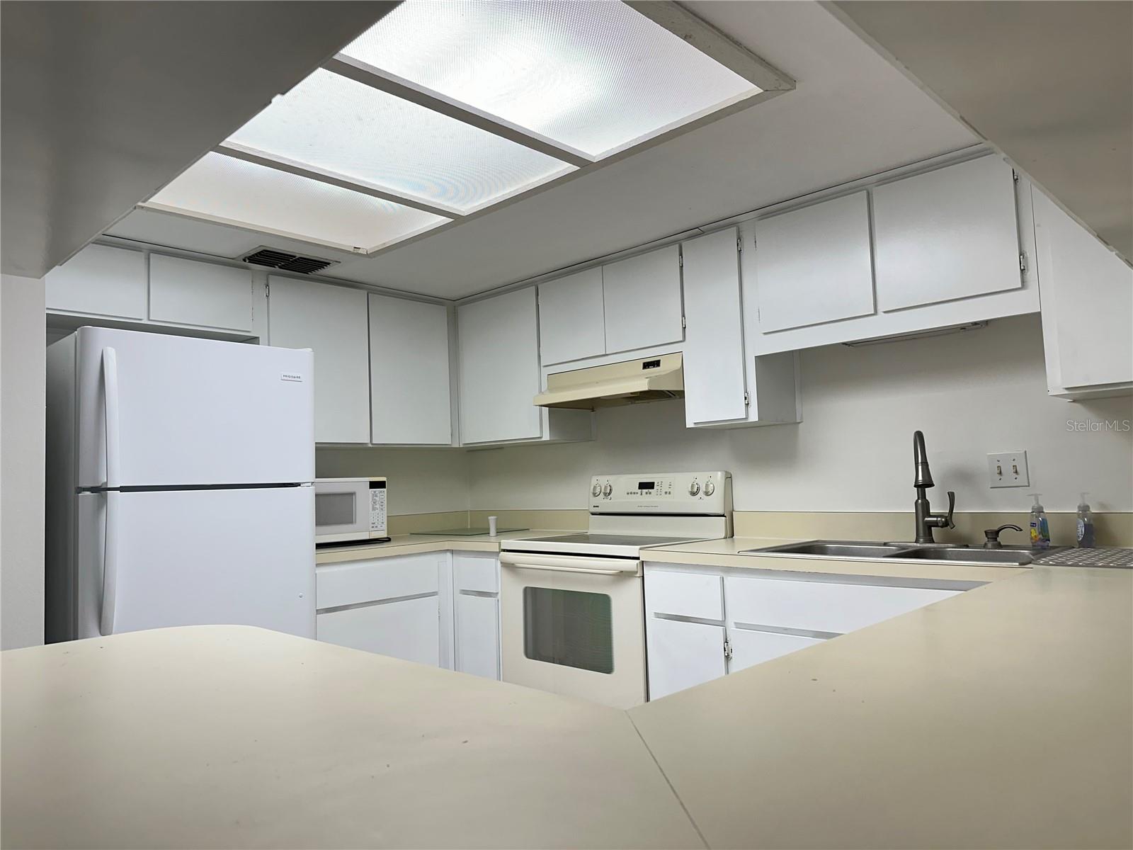 Image 2 of 24 For 1400 Tarpon Woods Boulevard C5