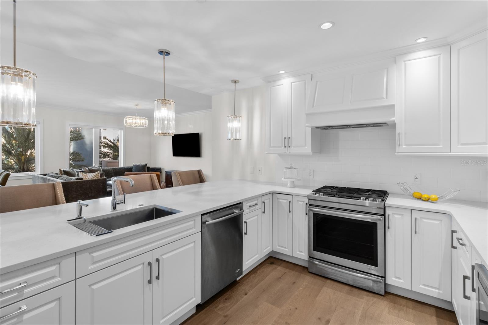 Image 12 of 58 For 146 4th Avenue Ne 302