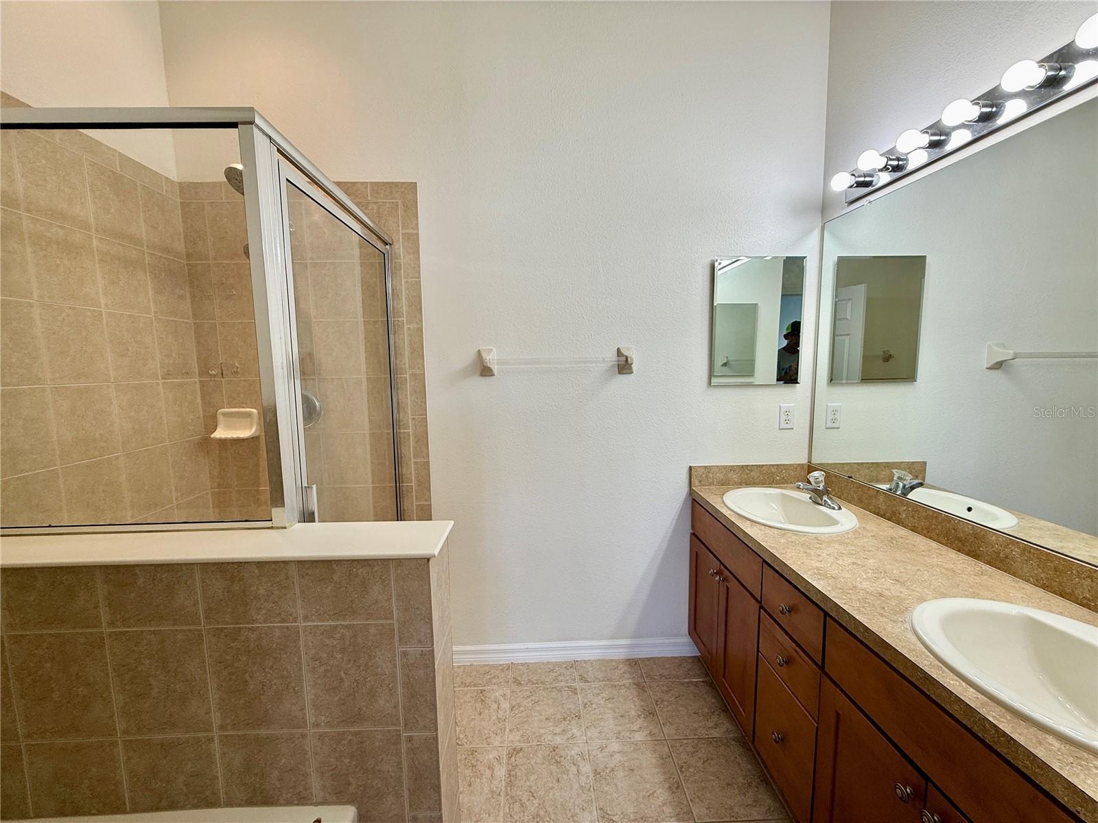 Image 15 of 19 For 4742 68th Terrace N