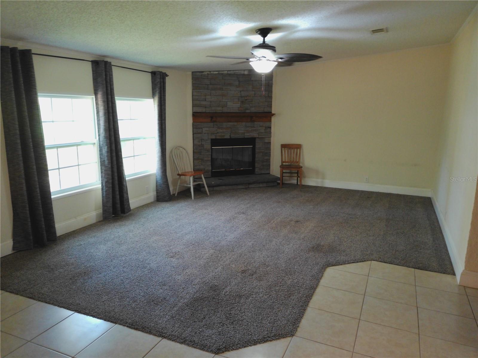 Image 16 of 26 For 11113 Black Walnut St Street
