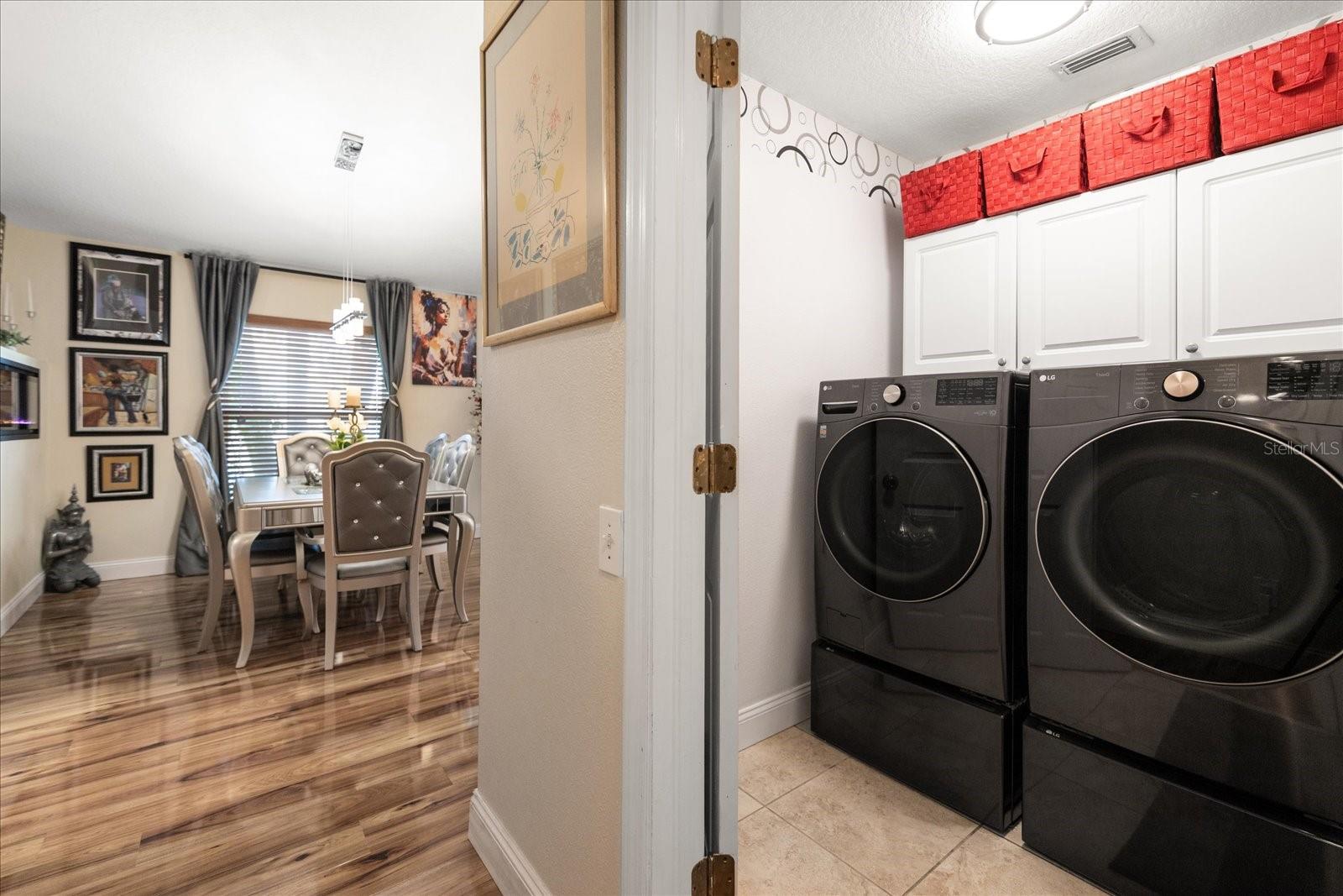 Image 14 of 35 For 12518 Midpointe Drive