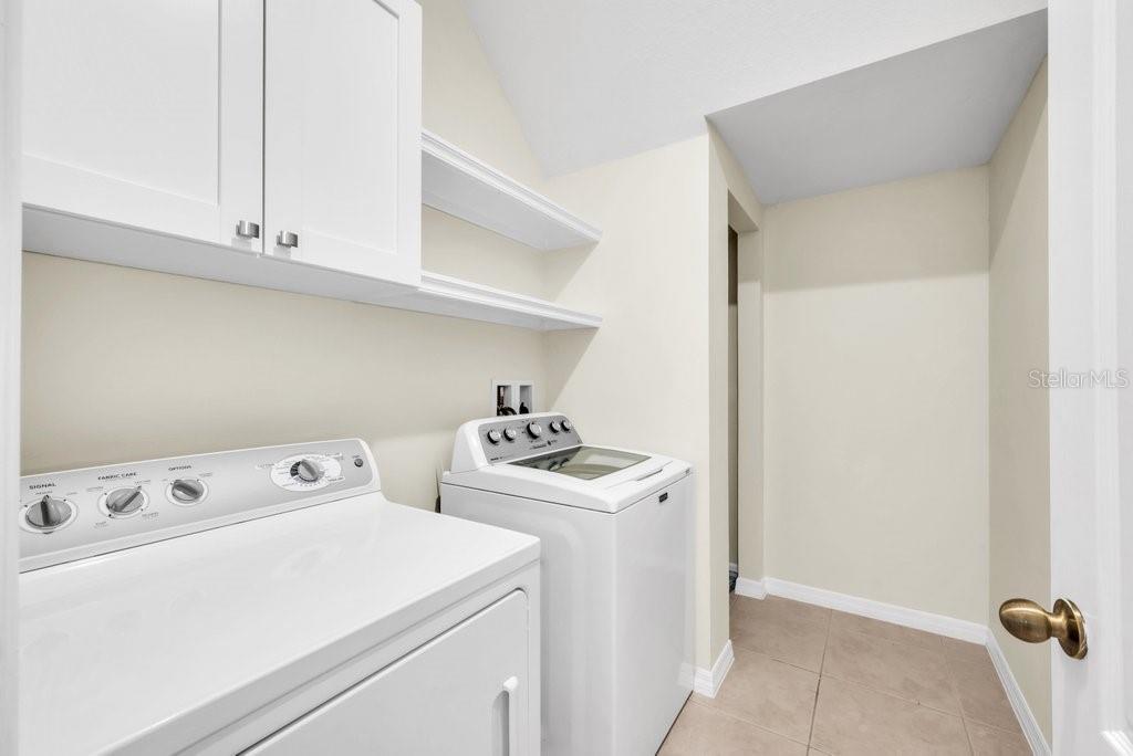 Image 16 of 37 For 5610 Kingletsound Place
