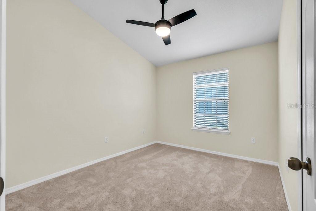 Image 17 of 37 For 5610 Kingletsound Place