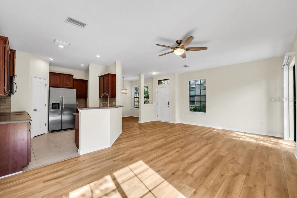 Image 6 of 37 For 5610 Kingletsound Place