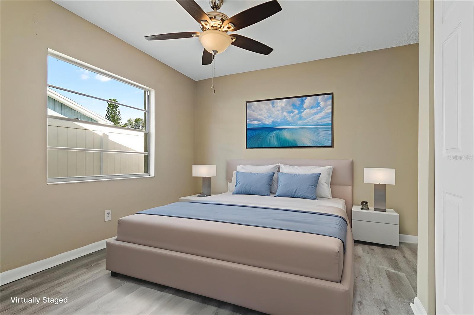 Image 30 of 46 For 14918 Old Pointe Road