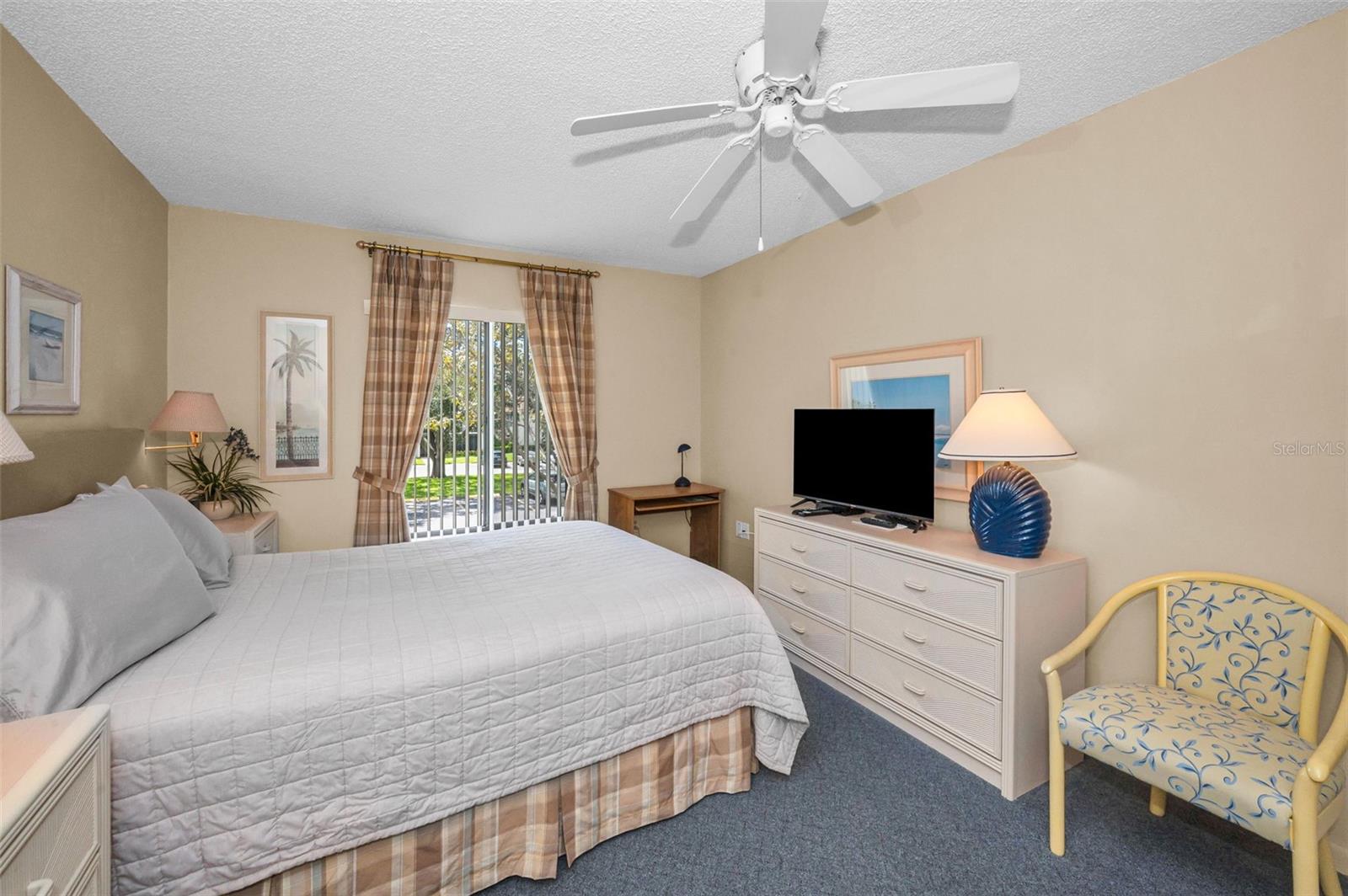Image 28 of 63 For 2642 Pine Ridge Way S D2