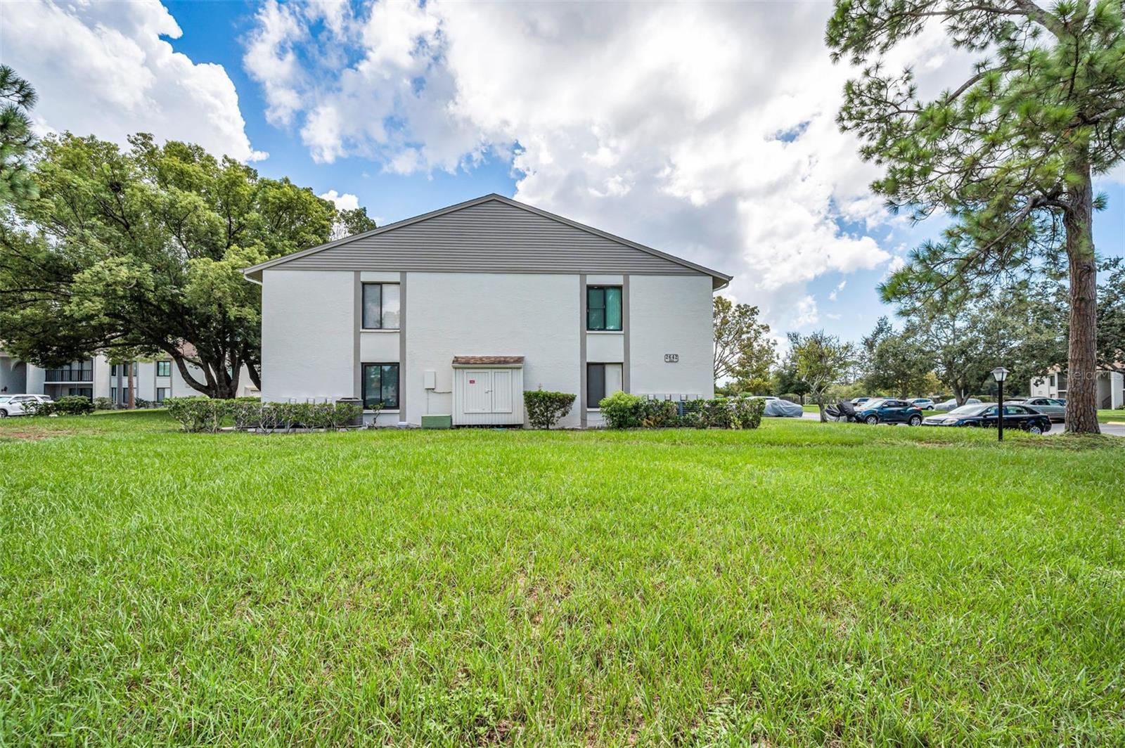 Image 37 of 63 For 2642 Pine Ridge Way S D2
