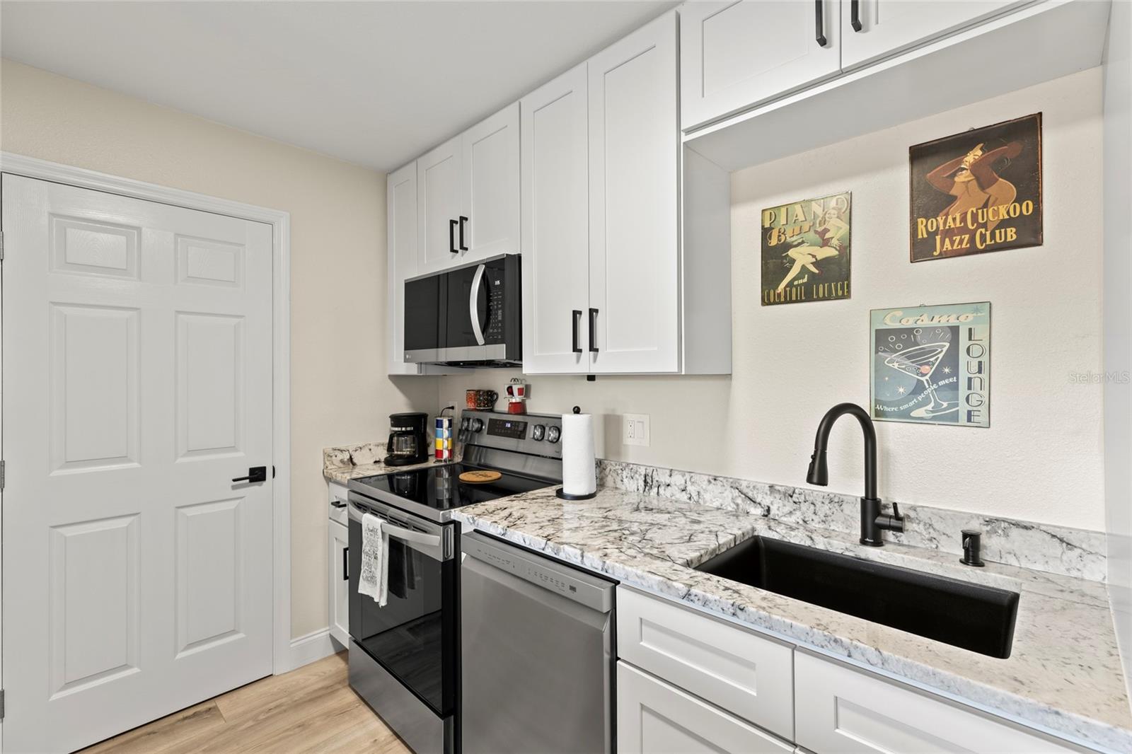Image 8 of 20 For 1400 Gandy Boulevard N 314