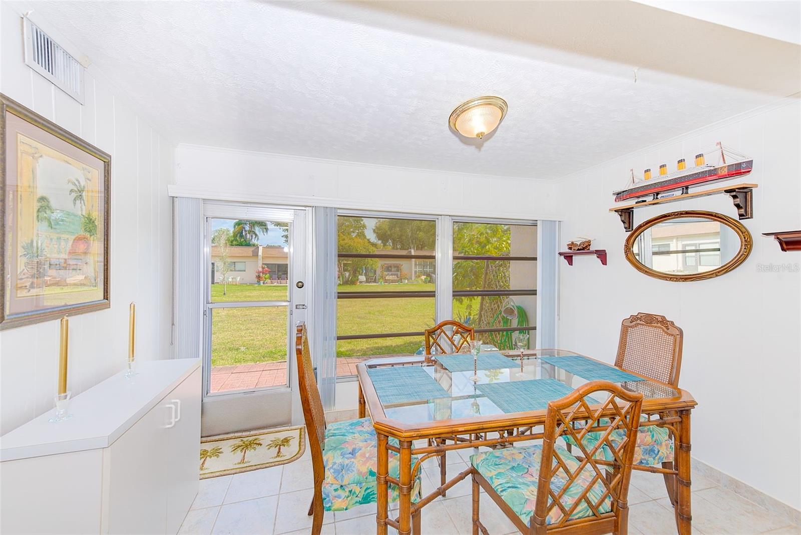 Image 12 of 34 For 1619 Mission Hills Boulevard