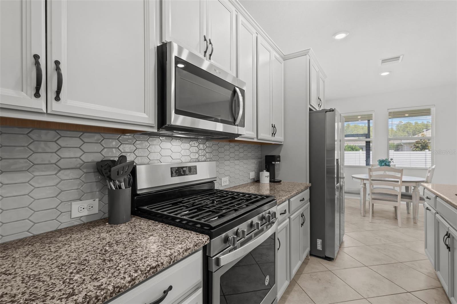 Image 10 of 48 For 15133 Caravan Avenue