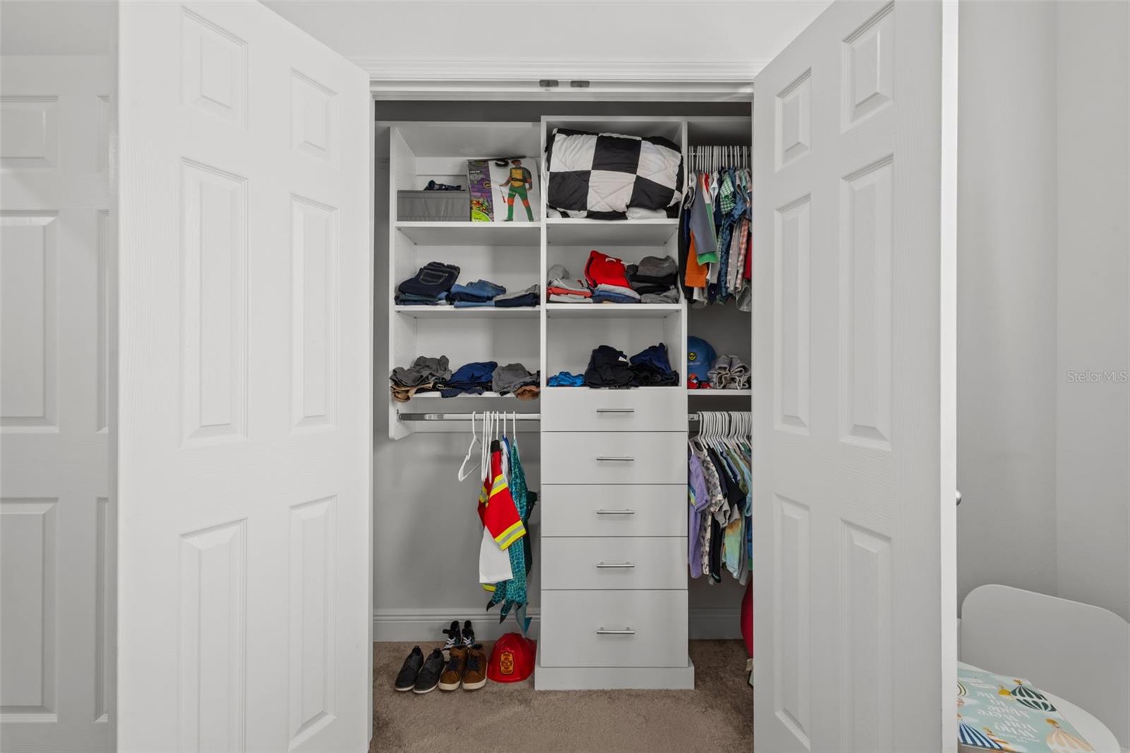 Image 24 of 48 For 15133 Caravan Avenue
