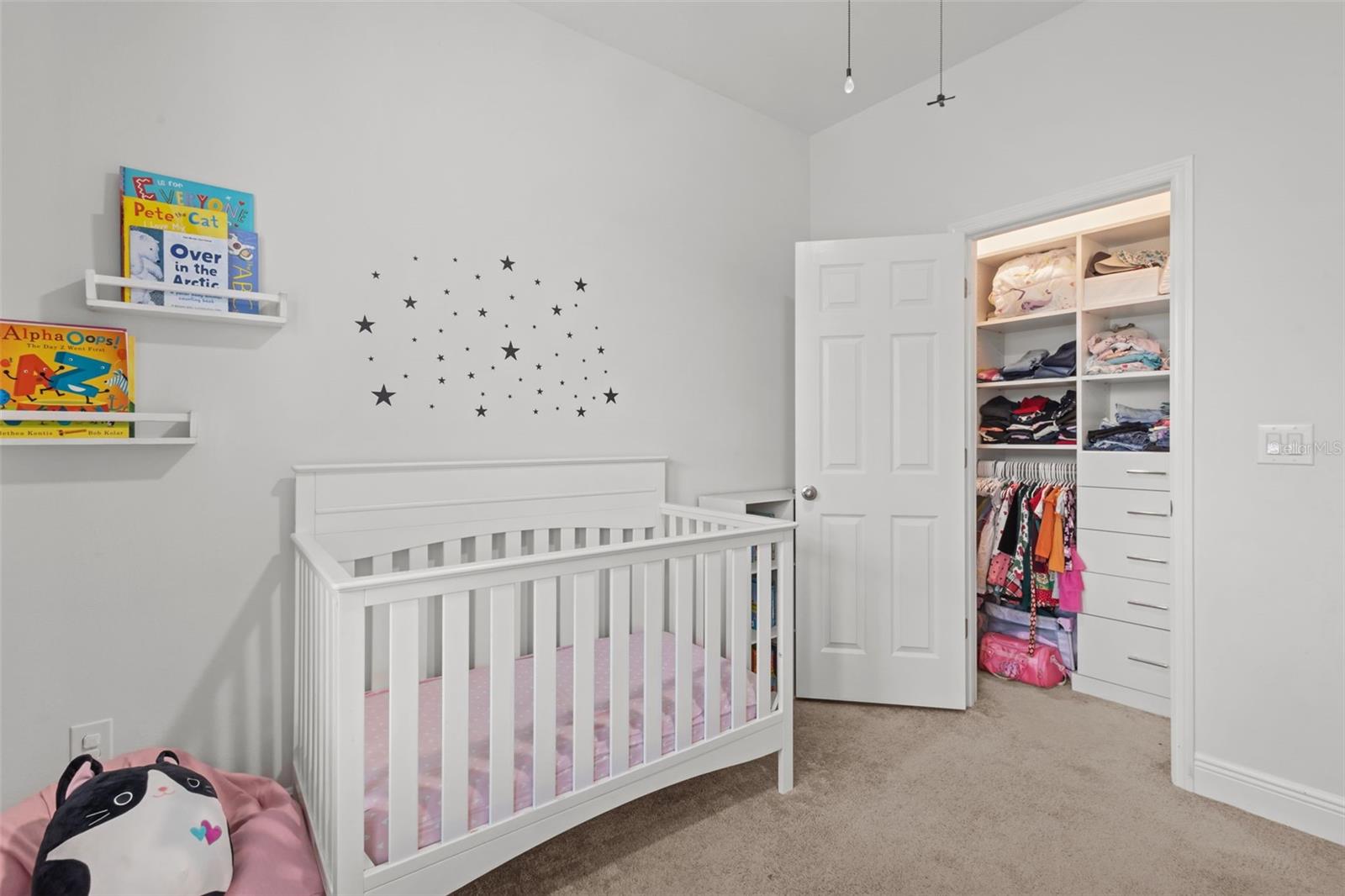 Image 27 of 48 For 15133 Caravan Avenue