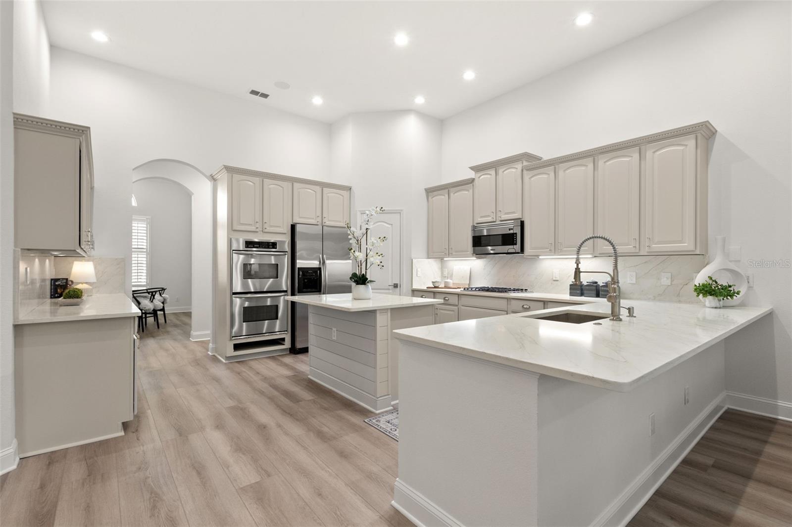 Image 10 of 56 For 11918 Mandevilla Court
