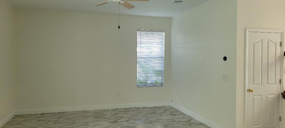 Image 7 of 16 For 4802 Tea Rose Court