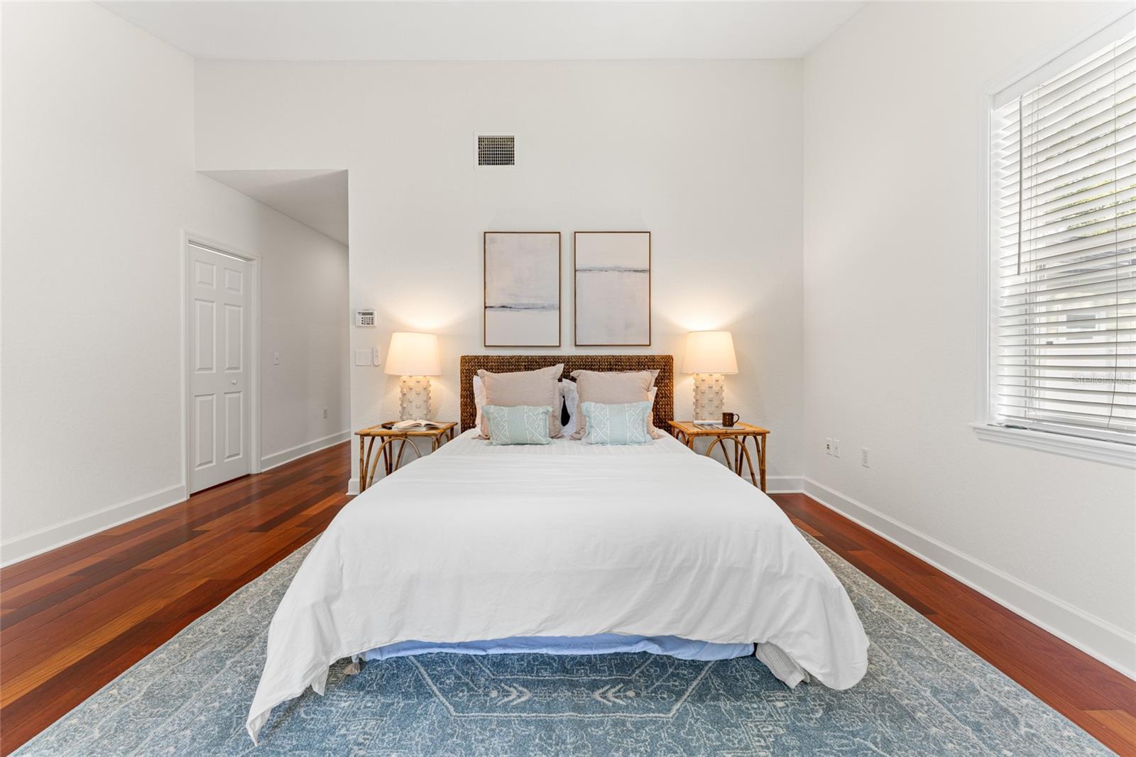 Image 28 of 70 For 4613 Matanzas Avenue S