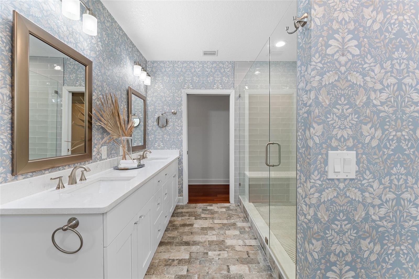 Image 29 of 70 For 4613 Matanzas Avenue S