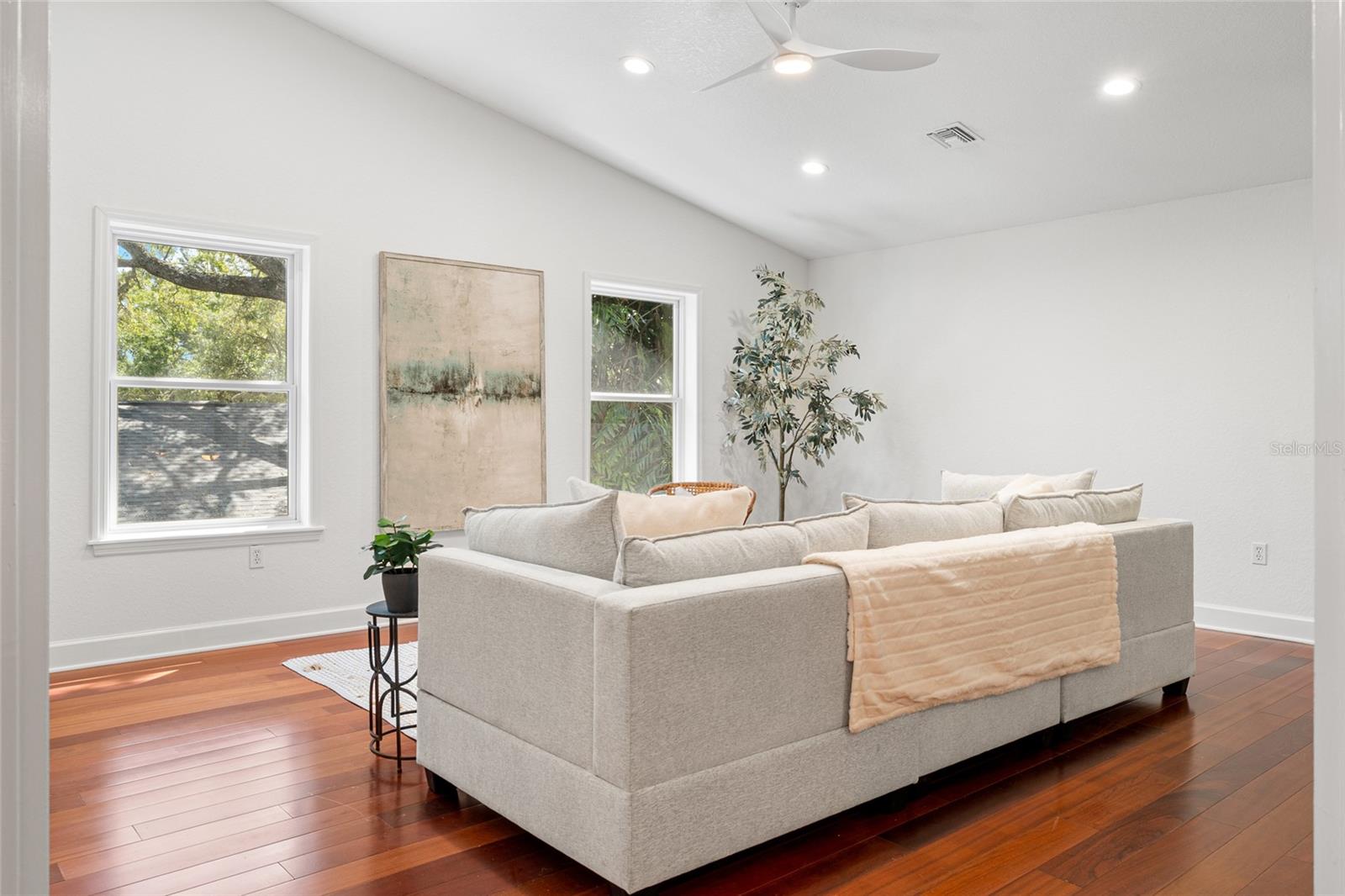 Image 53 of 70 For 4613 Matanzas Avenue S