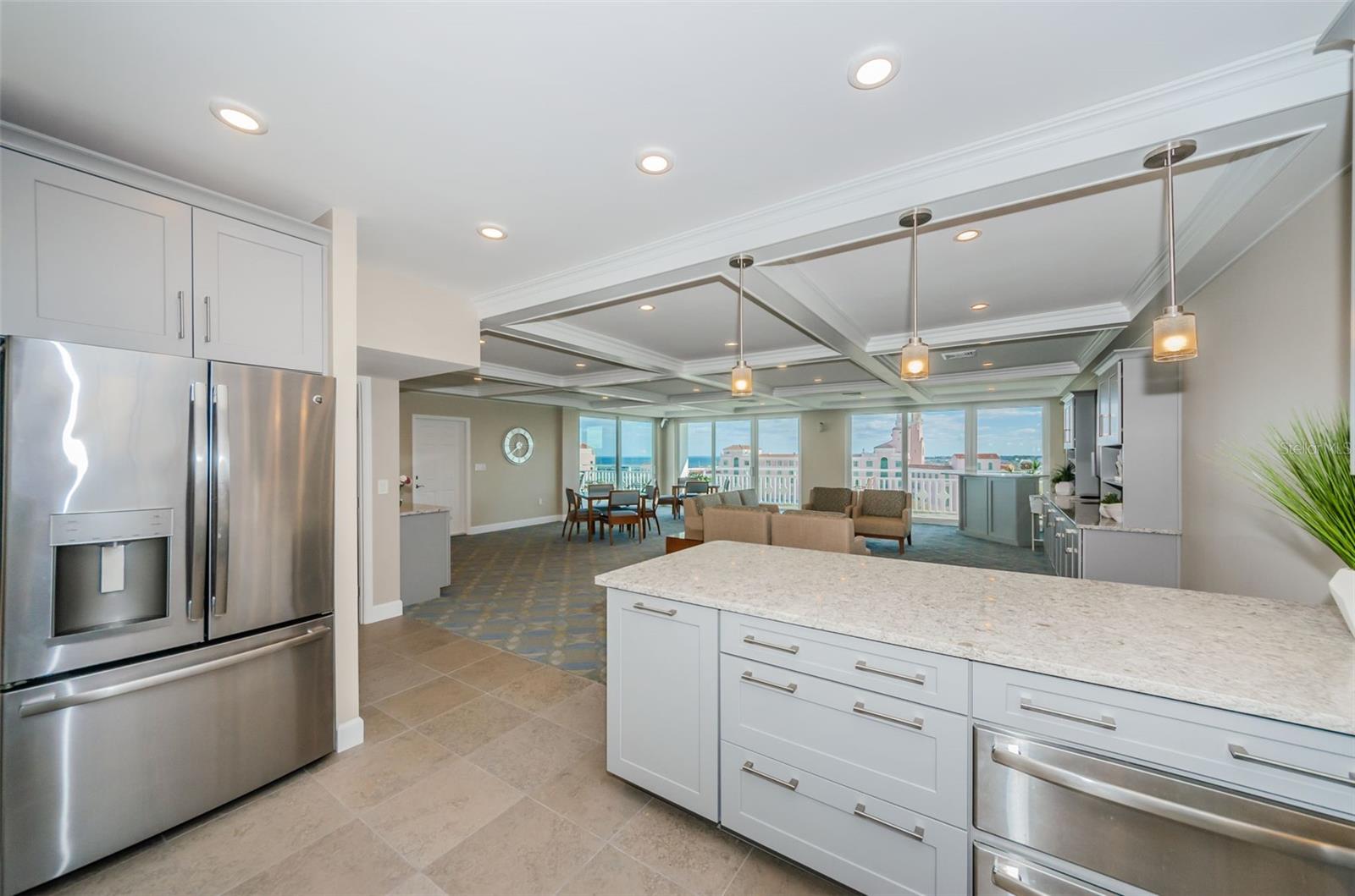 Image 55 of 90 For 700 Beach Drive Ne 308