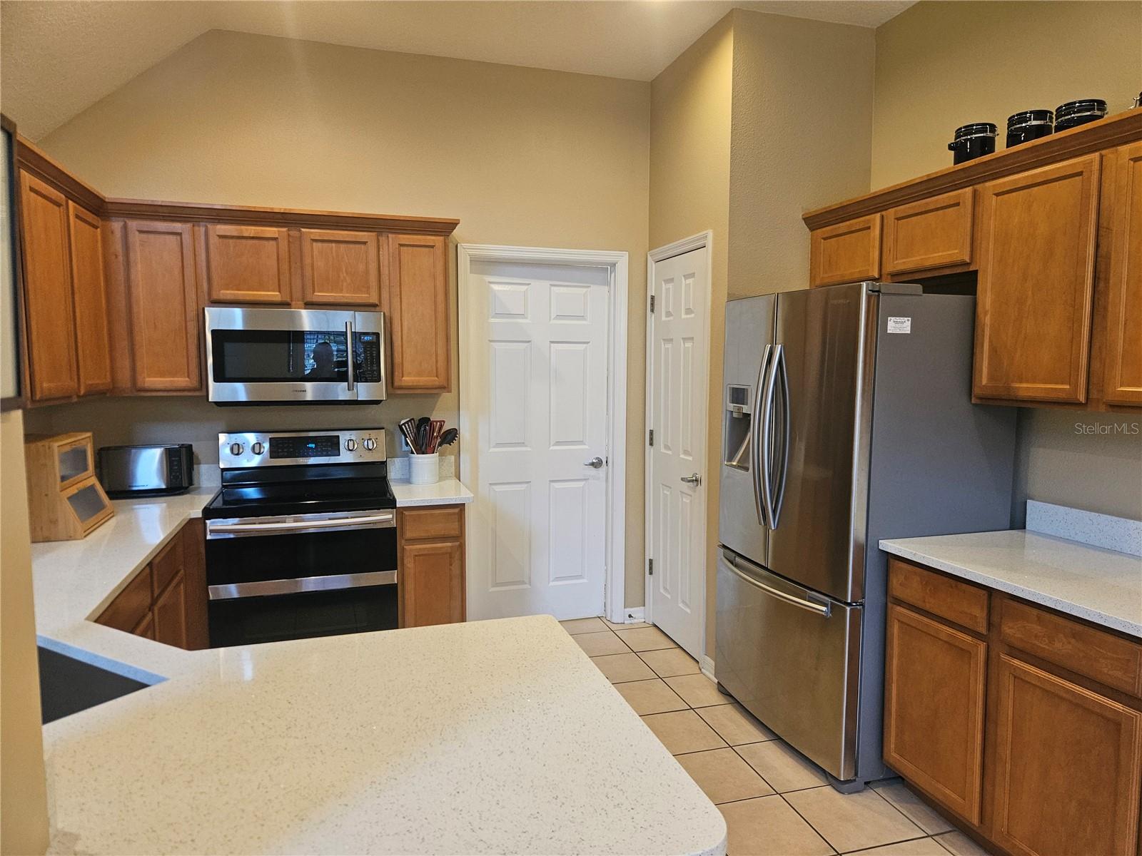 Image 6 of 28 For 1641 Fieldfare Court