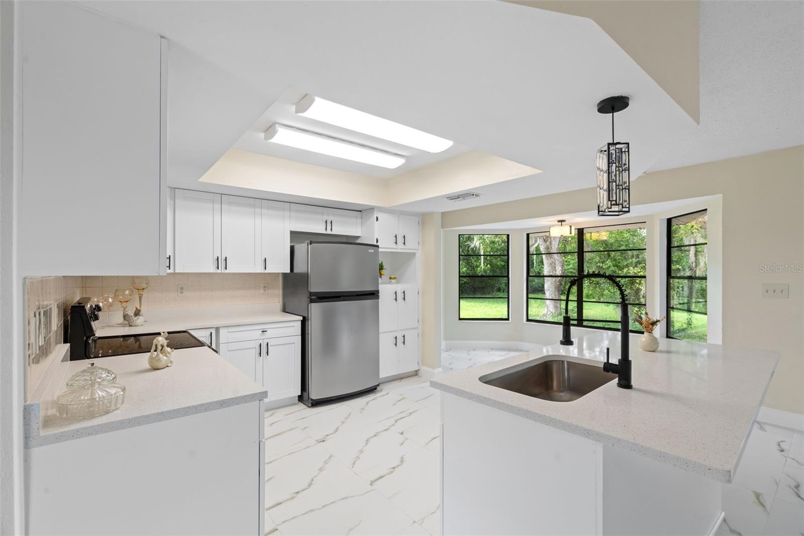 Image 28 of 63 For 2443 Glenridge Drive