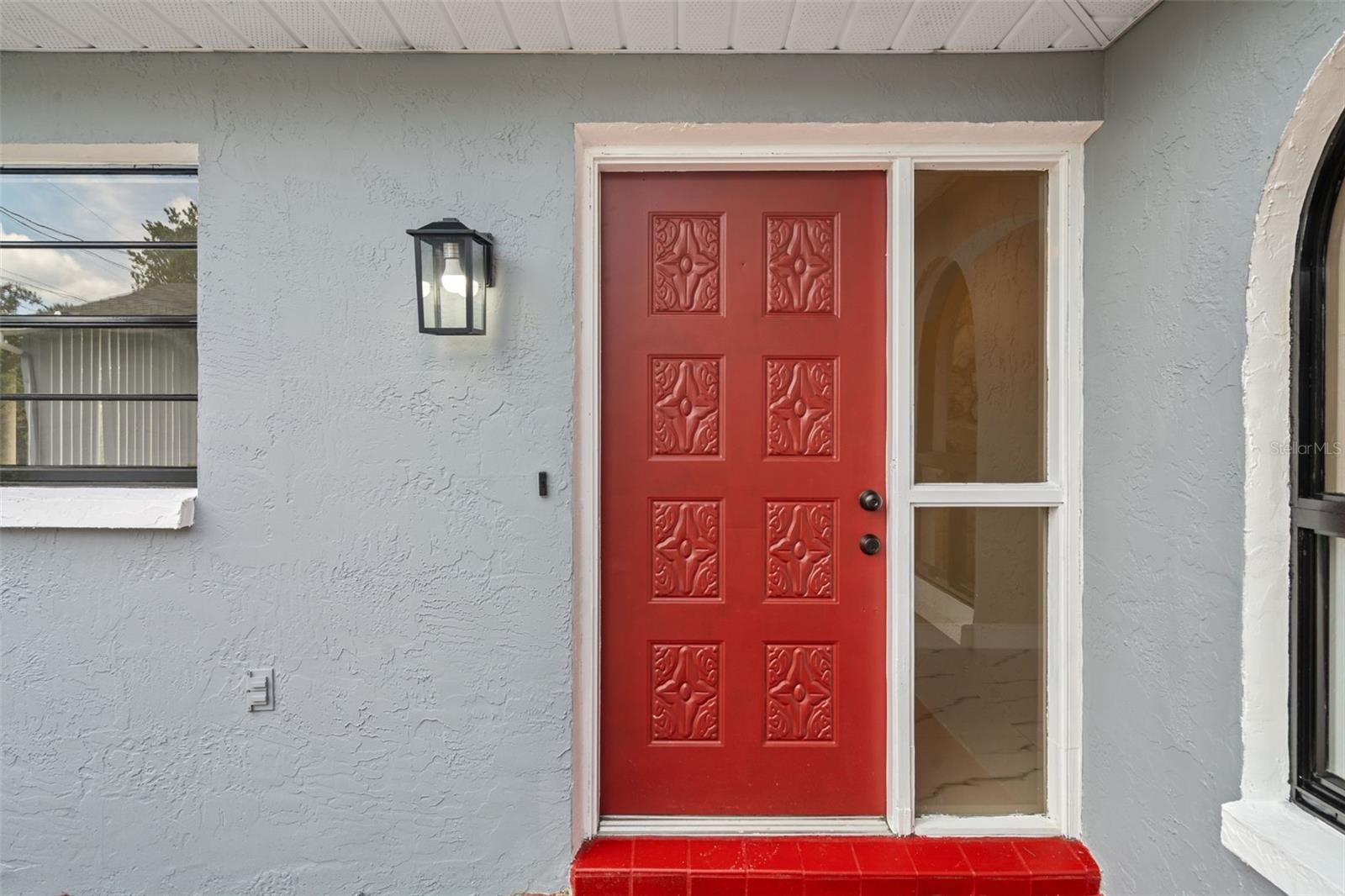 Image 9 of 63 For 2443 Glenridge Drive