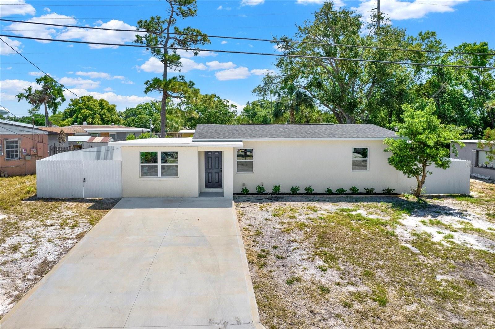 Image 19 of 23 For 1235 Stockton Drive