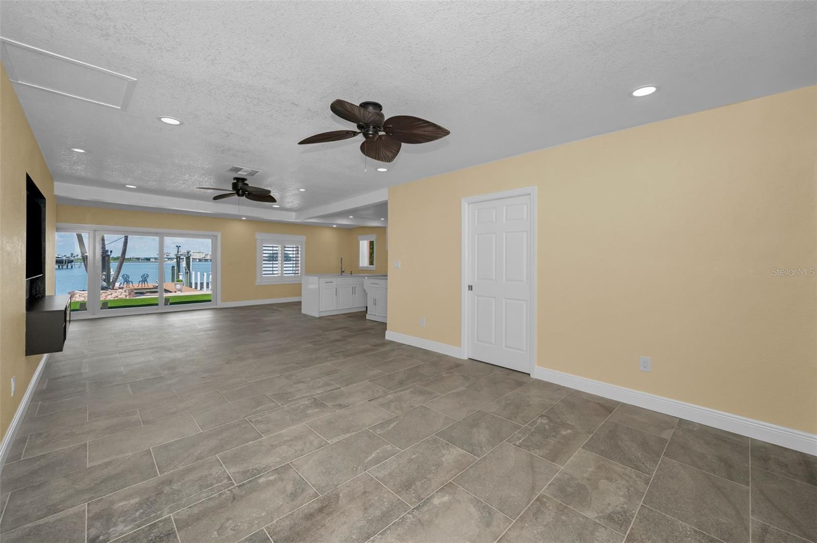 Image 20 of 96 For 14223 Parsley Drive