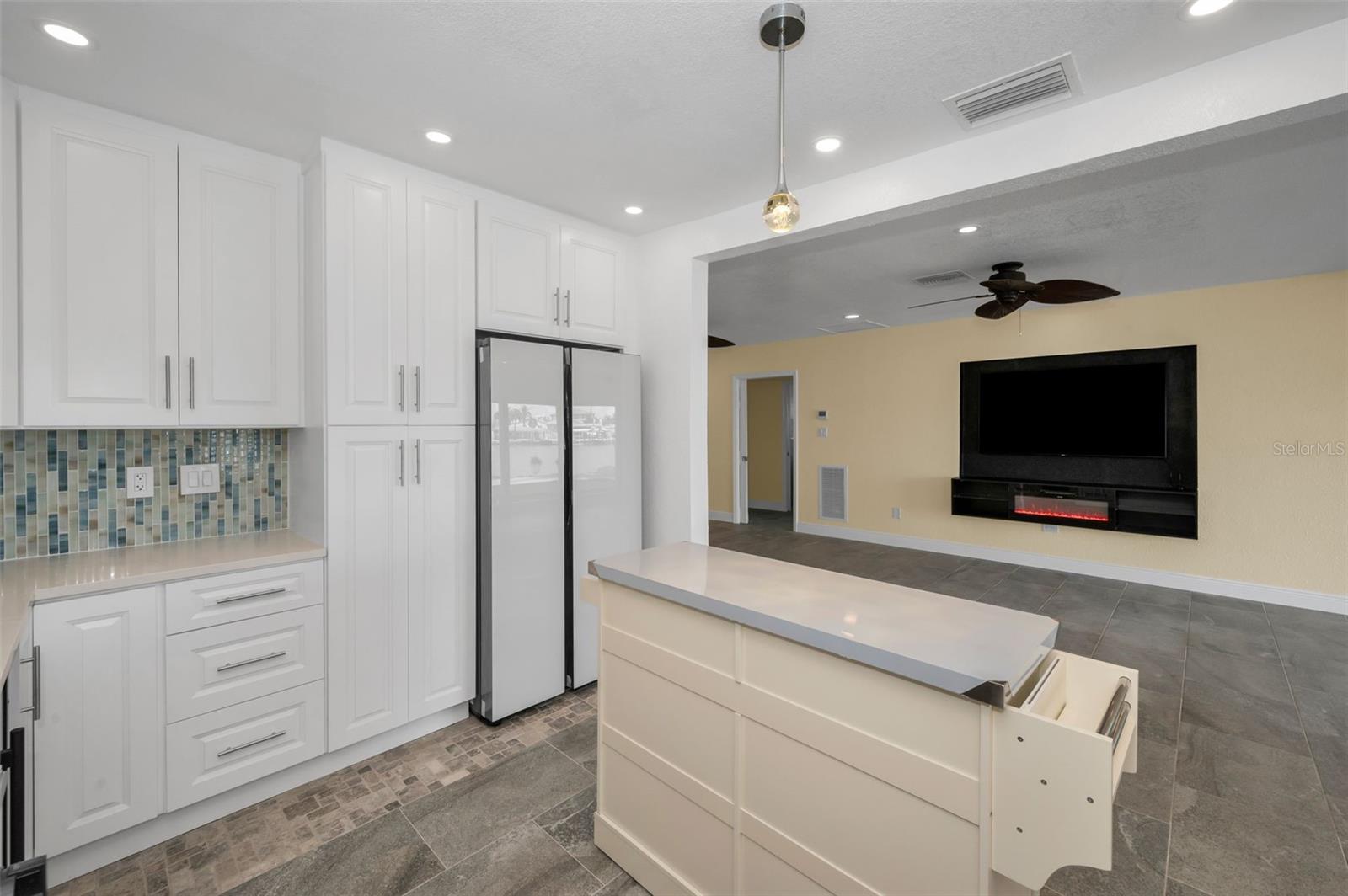 Image 35 of 96 For 14223 Parsley Drive