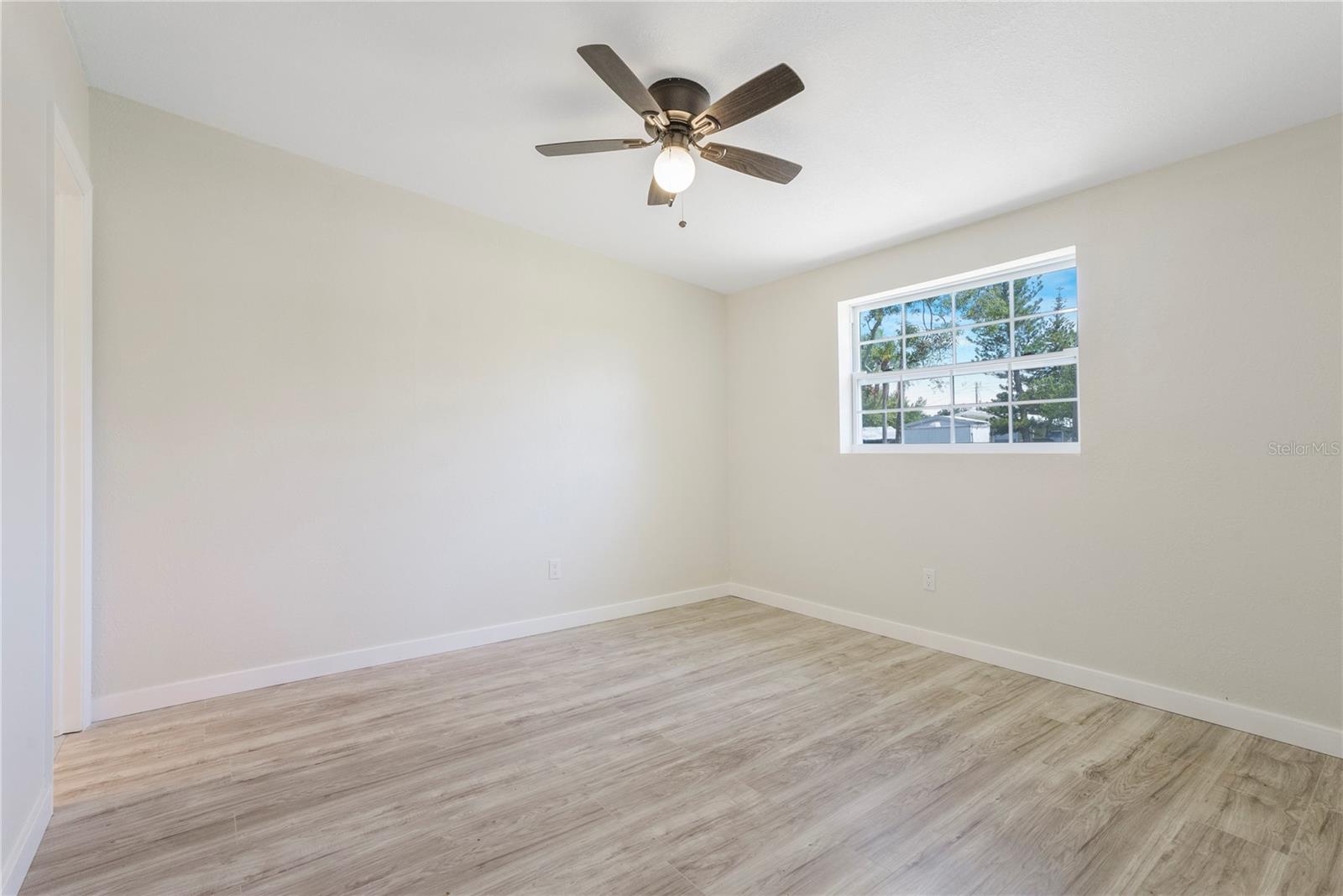 Image 10 of 22 For 6817 Larmon Street