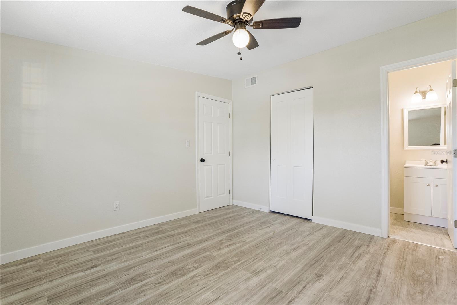 Image 13 of 22 For 6817 Larmon Street