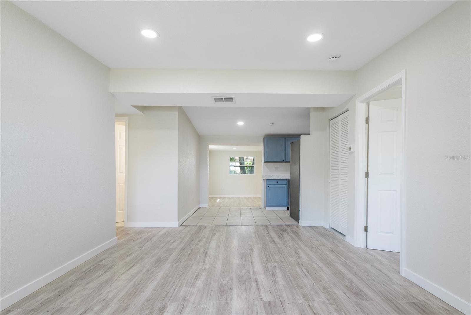 Image 3 of 22 For 6817 Larmon Street