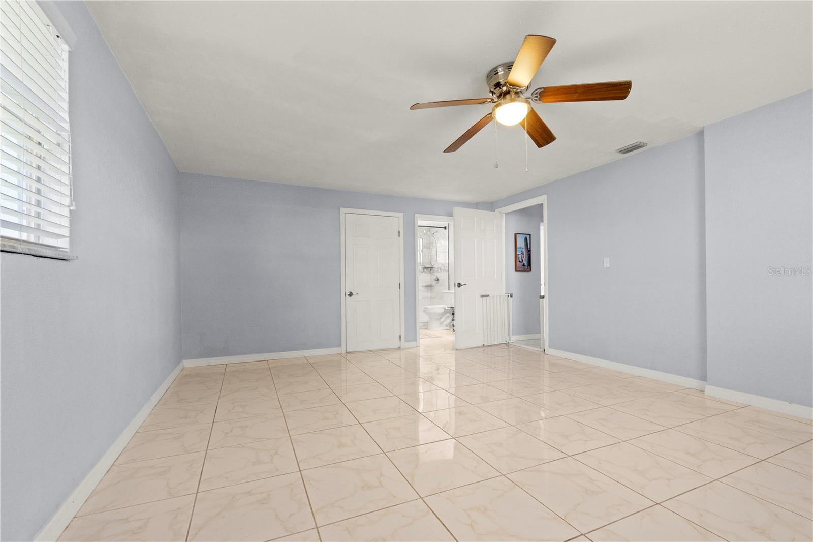 Image 17 of 65 For 5450 Tropic Drive