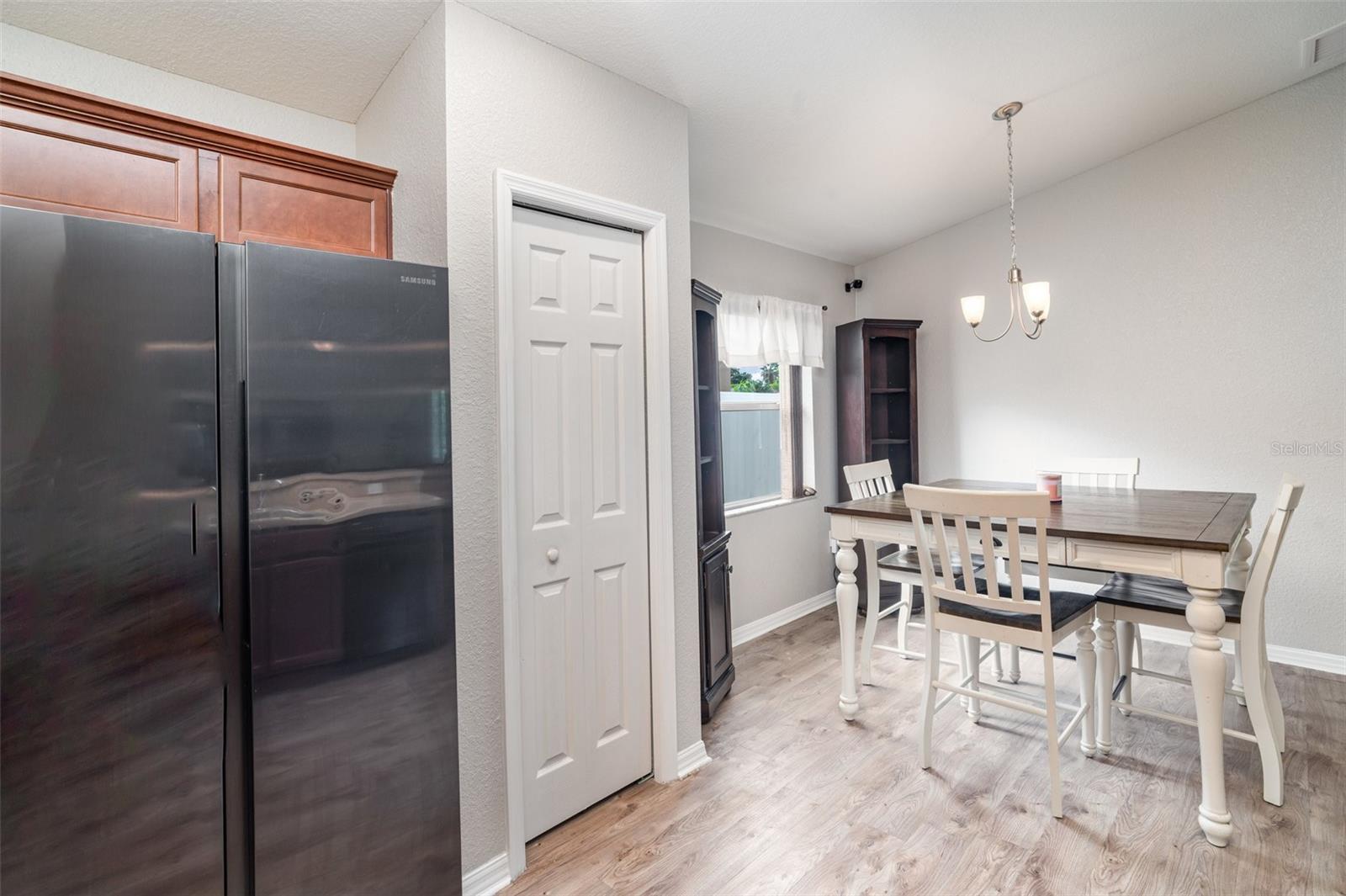 Image 11 of 33 For 11342 Southwind Lake Drive