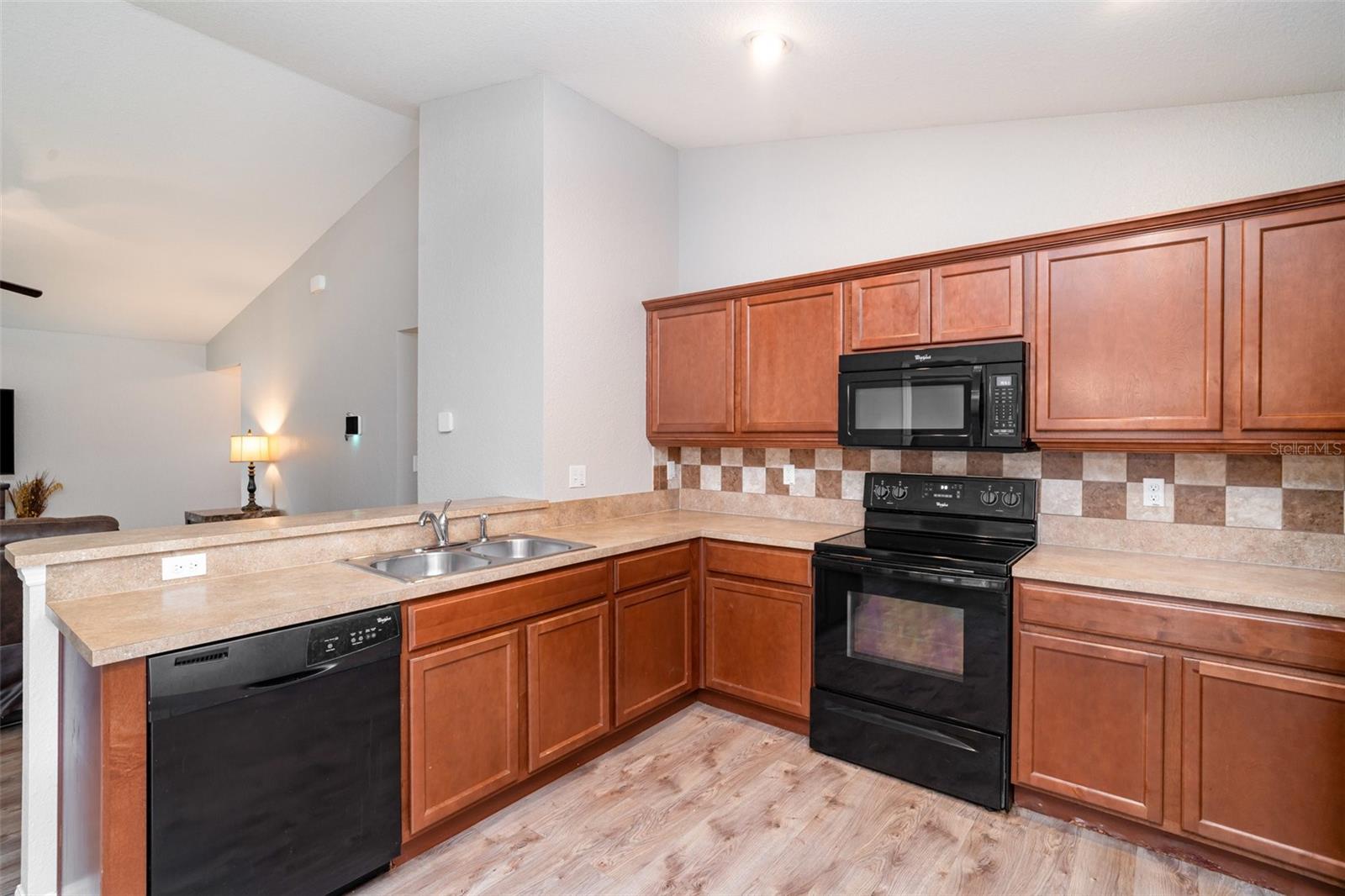 Image 12 of 33 For 11342 Southwind Lake Drive