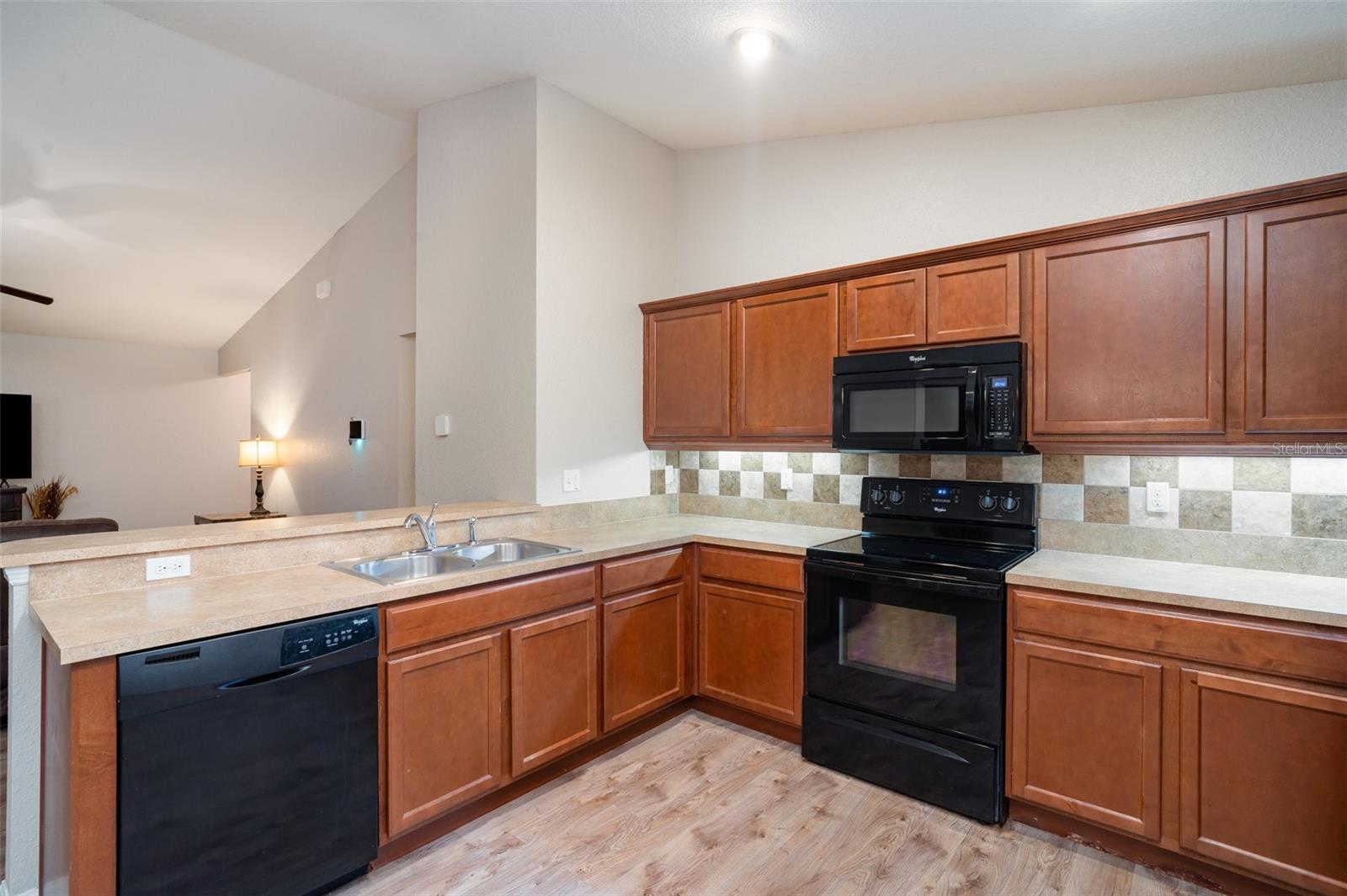Image 15 of 33 For 11342 Southwind Lake Drive
