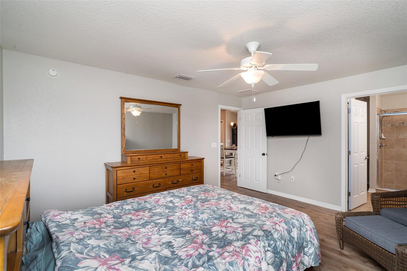 Image 18 of 33 For 11342 Southwind Lake Drive