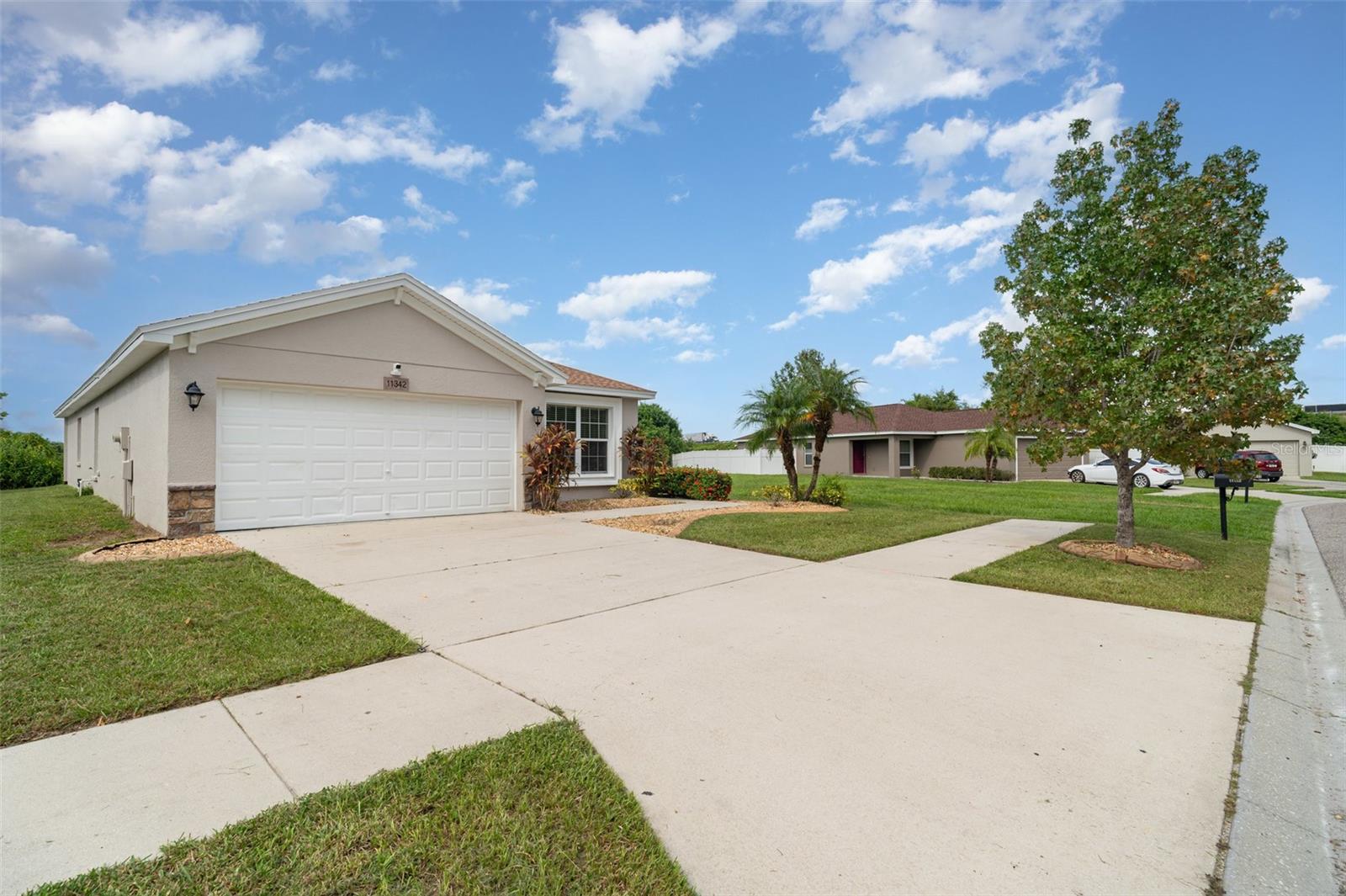 Image 2 of 33 For 11342 Southwind Lake Drive